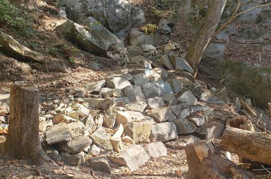 Turtletown Creek Falls Trail